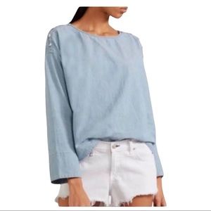 Madewell Top XXS Denim Cuffed Sleeves and Waist Button Detail on Shoulde…